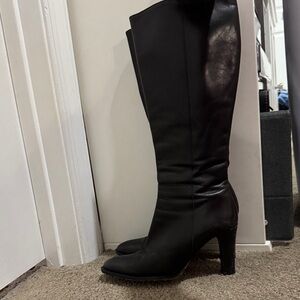 Vero Cuoio Black Heeled Boots